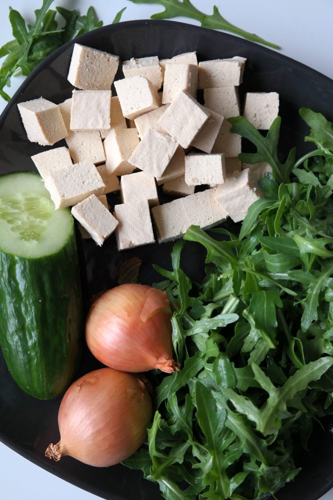 Gebratener Tofu Rucola Salat Rezept vegan