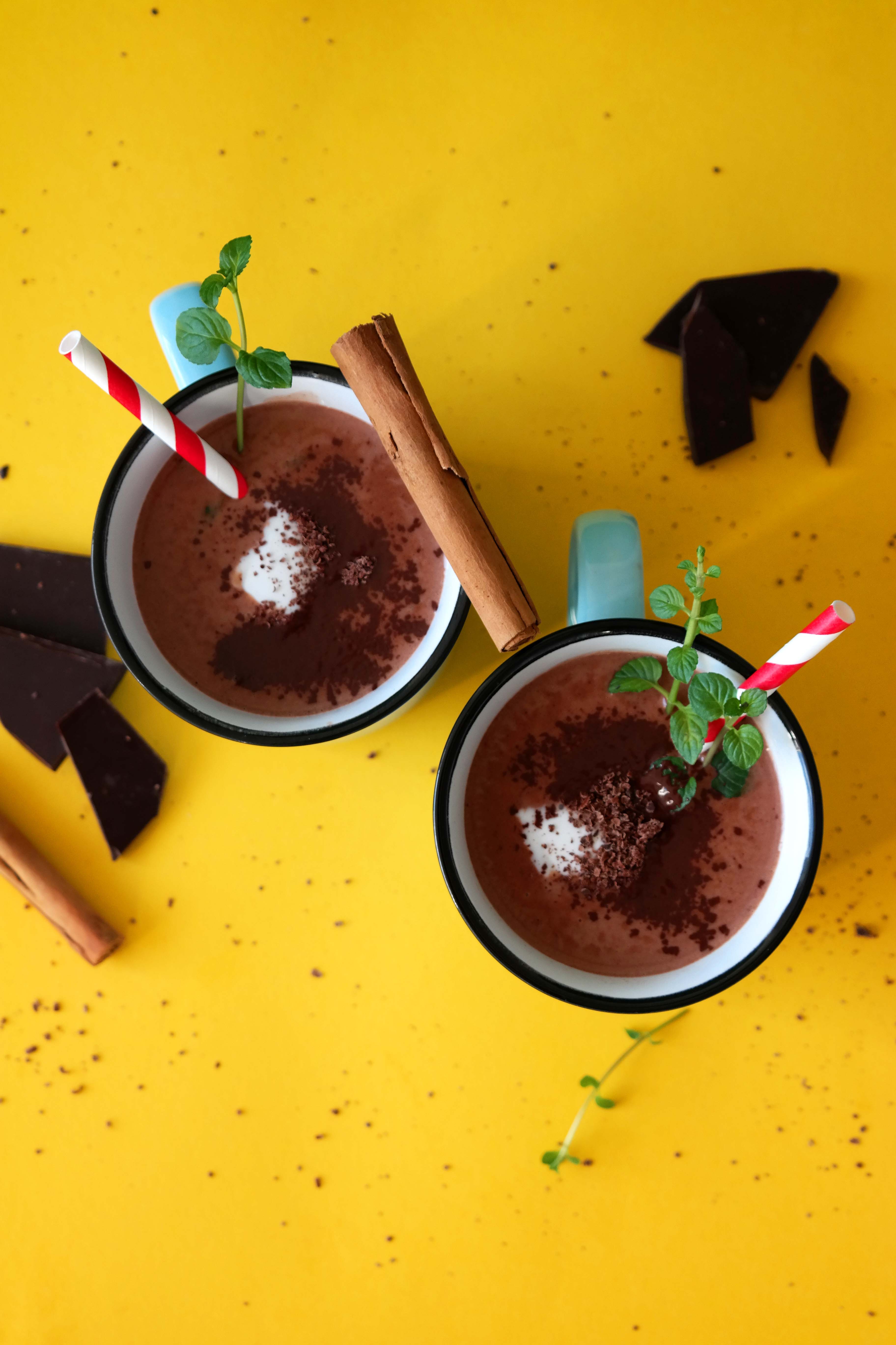 Heiße Schokolade mit Zimt &amp; Kokosnuss – Vegane Küche